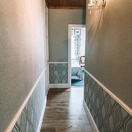 St Anthonys * دونغارفان